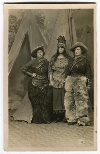 Reproduced with the kind permission of Ron Cosens www.cartedevisite.co.uk