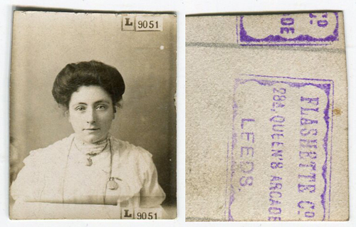 Stickyback by Flashette, Leeds, with the permission of Ron Cosens www.cartedevisite.co.uk